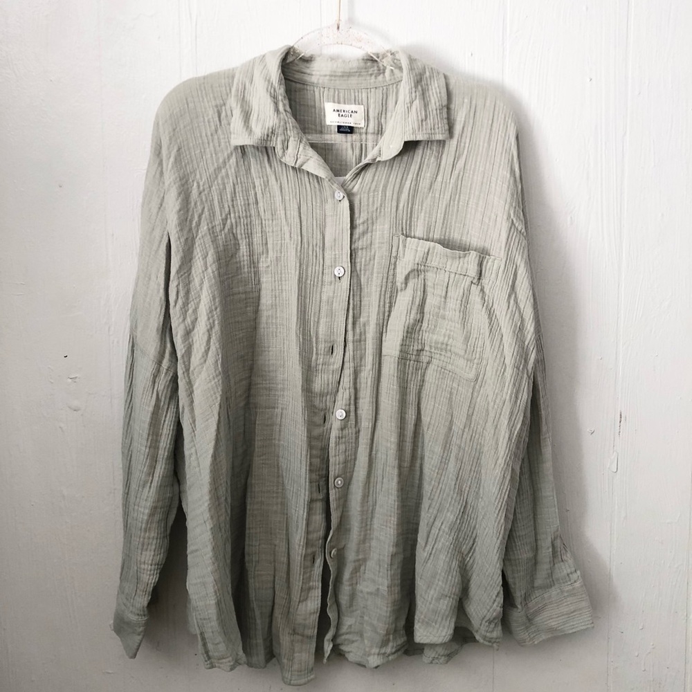 American Eagle AE Go Big Beach Shirt